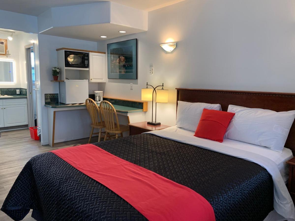 Motel Bavaria Radium Hot Springs Ngoại thất bức ảnh
