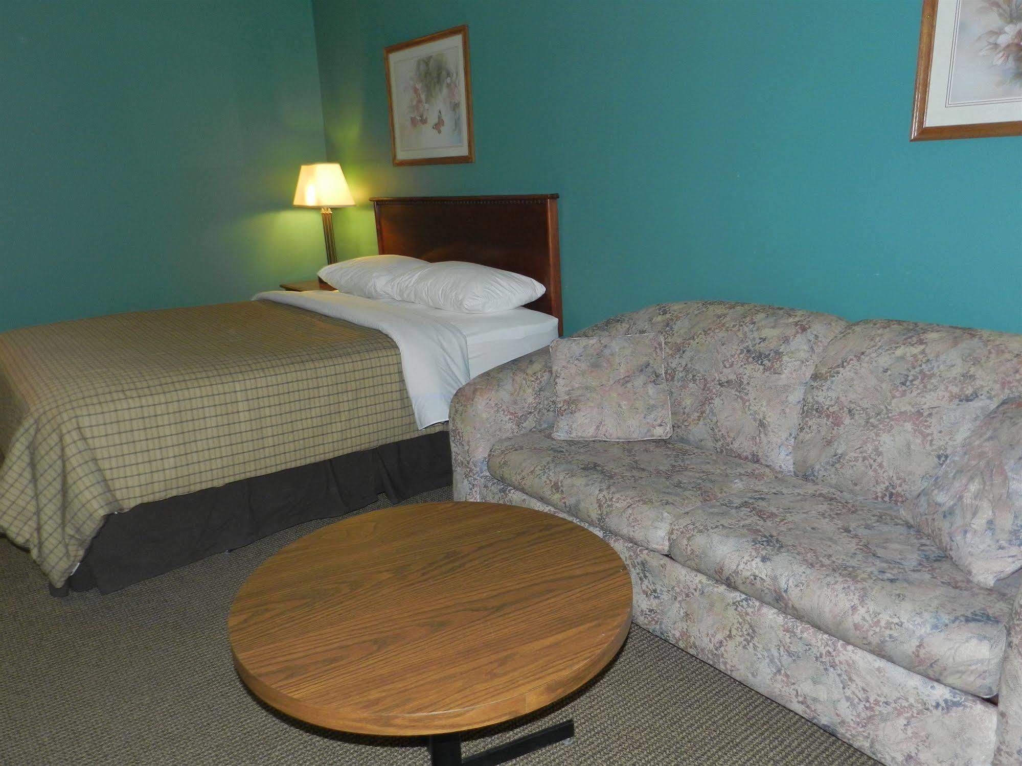 Motel Bavaria Radium Hot Springs Ngoại thất bức ảnh